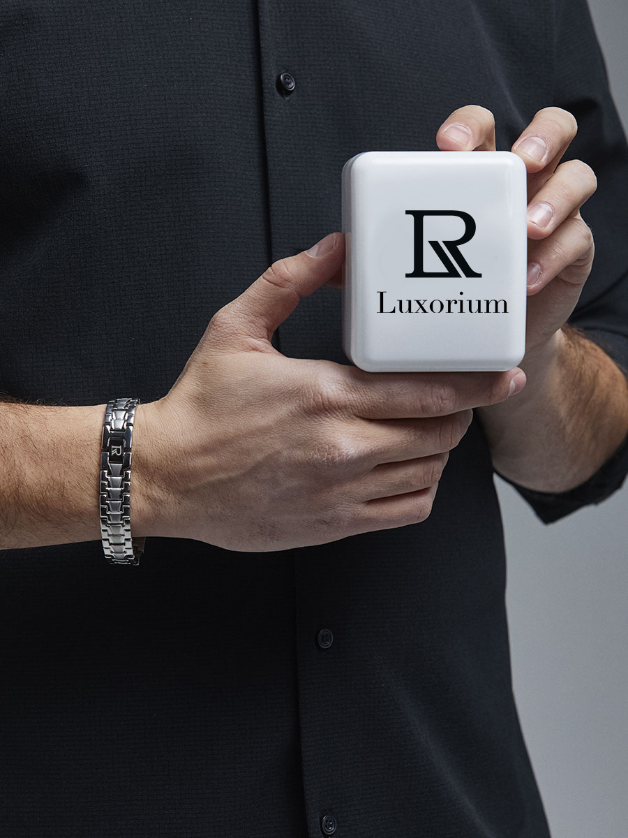 Купить Luxorium Серебряный Султан - стальной лечебный магнитный браслет от давления