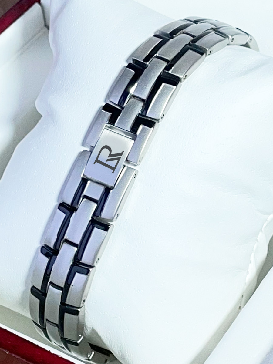 Luxorium Премьер Black – купить стальной лечебный магнитный браслет мужской на руку от давления