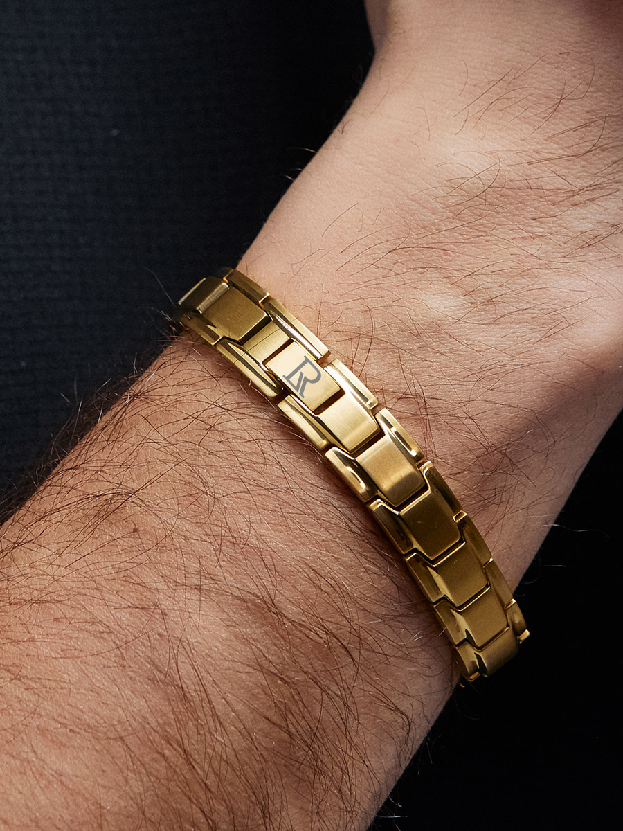 Купить Luxorium Константа Gold – стальной лечебный магнитный браслет на руку от давления