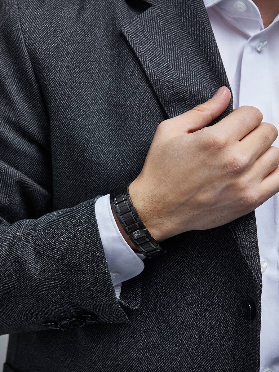 Luxorium Альфа Black - купить стальной лечебный магнитный браслет на руку от давления